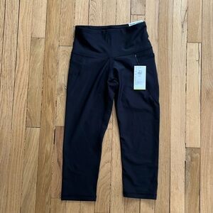 Old Navy Elevate Legging High Rise Crop